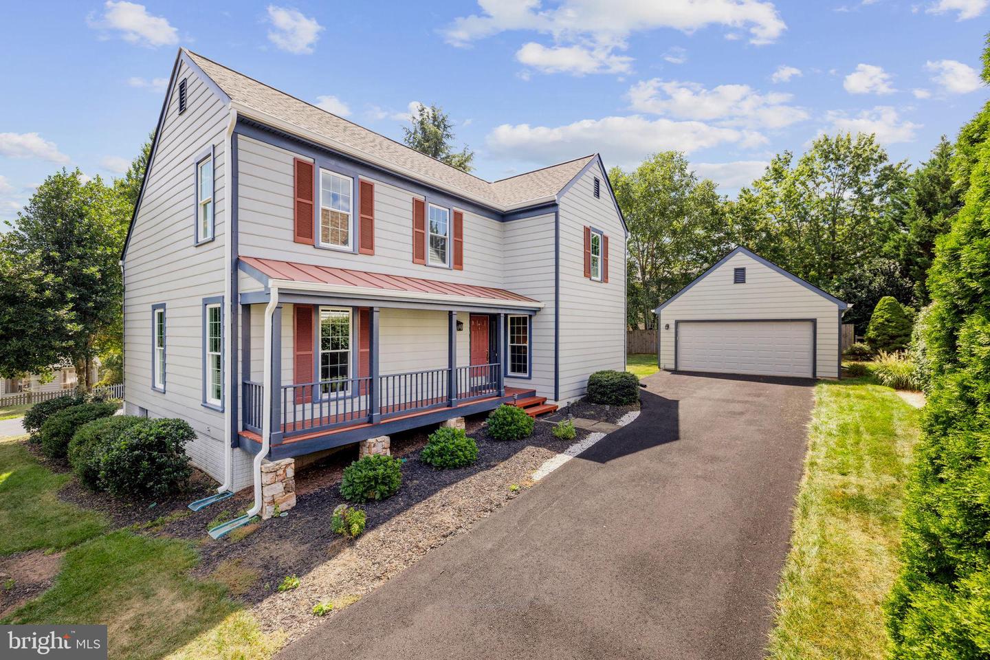15 Linden Hill Way SW, Leesburg
