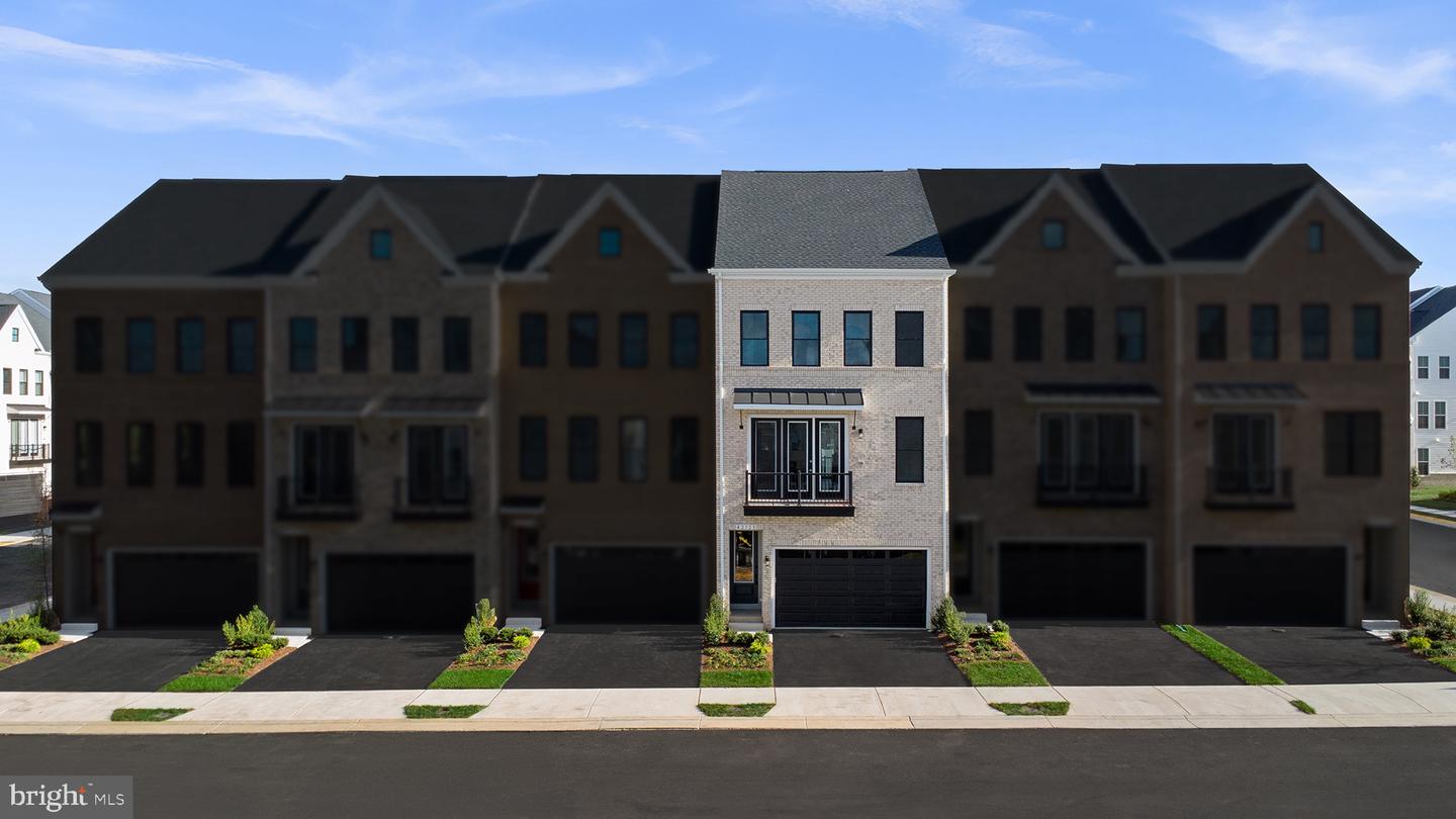 42123 Picasso Square #homesite 4504, Ashburn