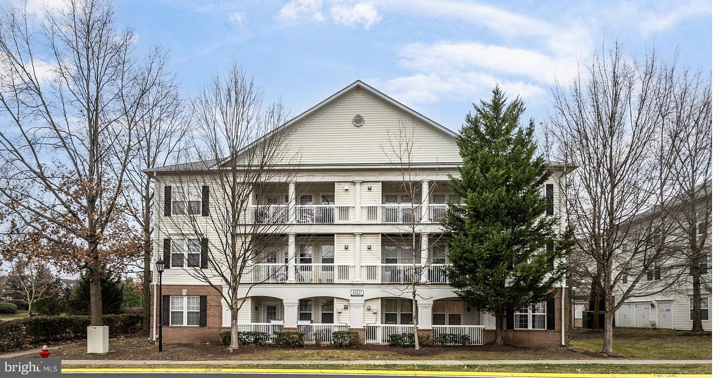 42531 Rockrose Square #302, Brambleton