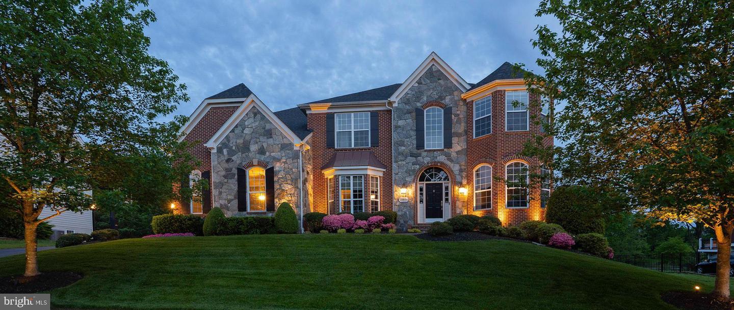 25604 Twelve Cedars Court, Chantilly
