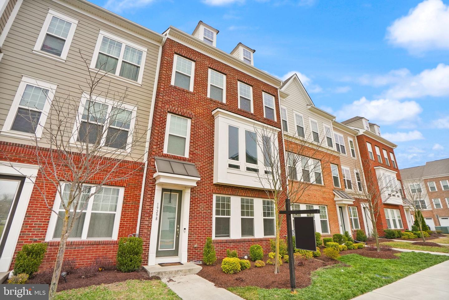 19298 Forked Creek Terrace, Leesburg