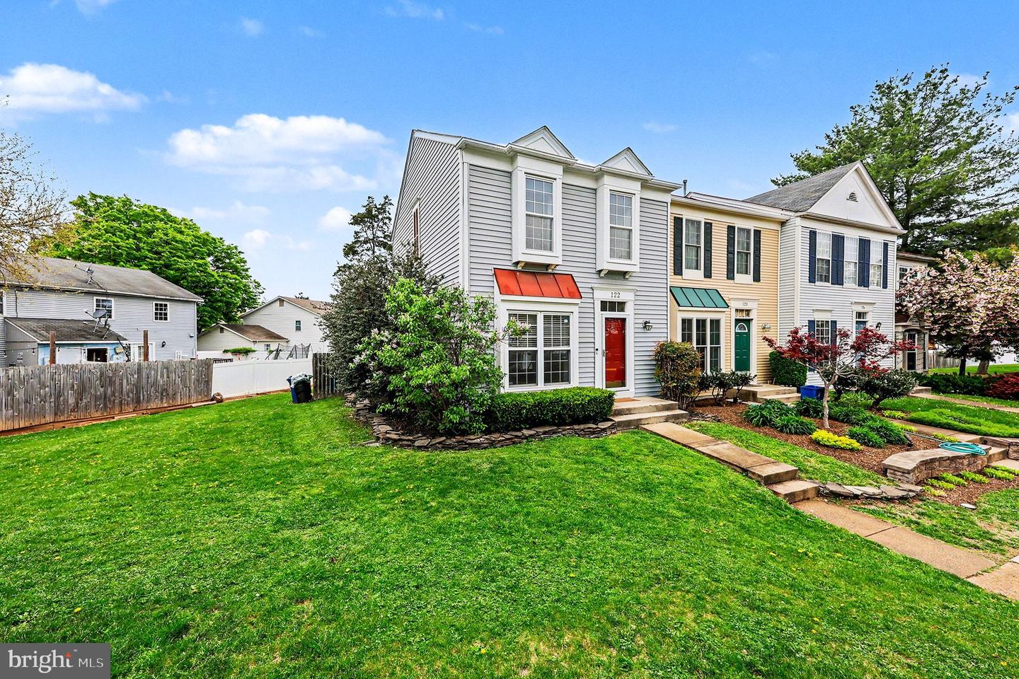 122 Carnaby Way NE, Leesburg