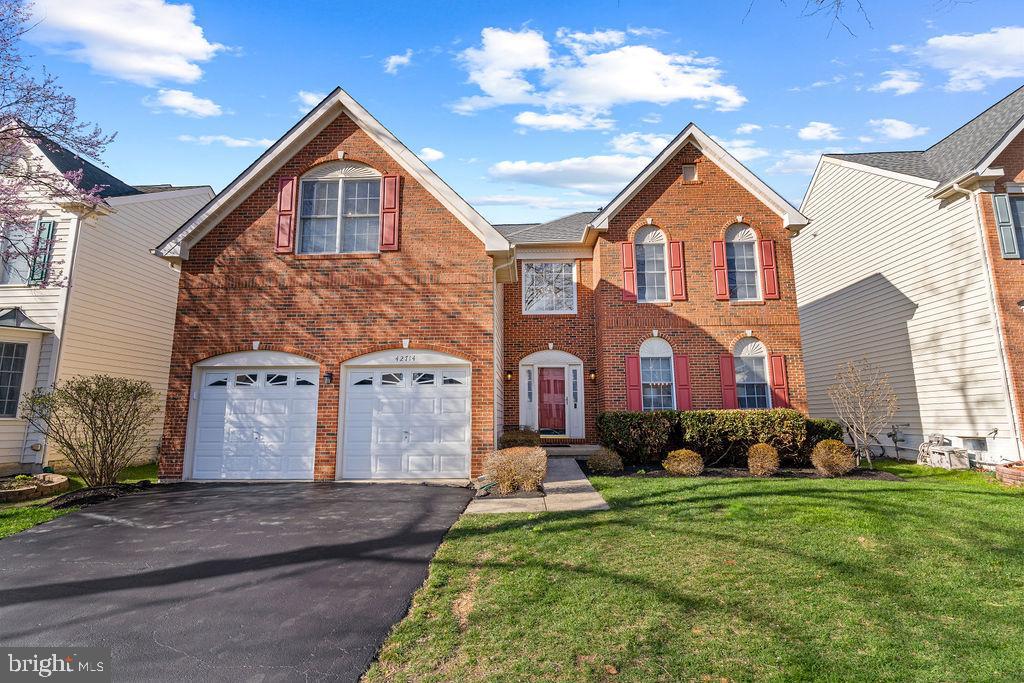 42714 Freedom Street, Chantilly