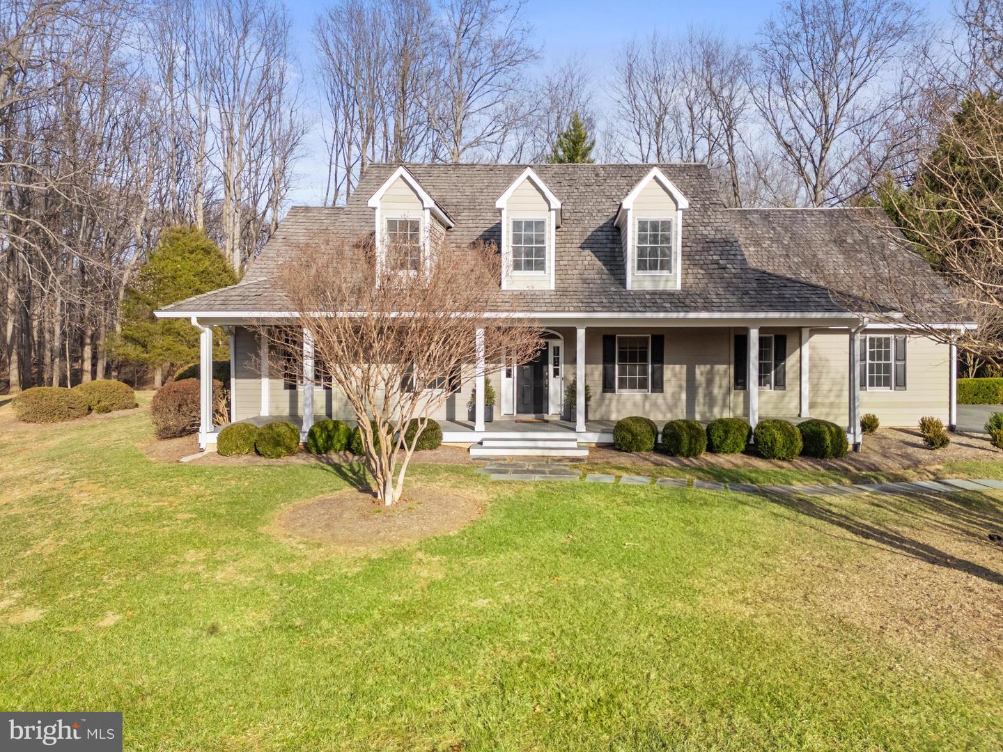 23650 Grasty Place, Middleburg