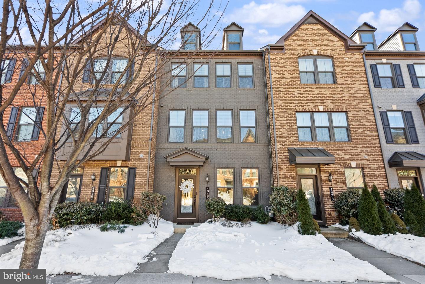 43405 Charitable Street, Ashburn