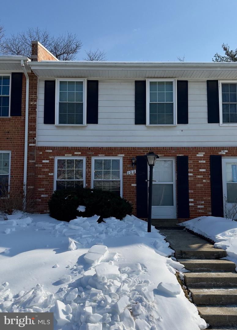102 N Duke Drive, Sterling