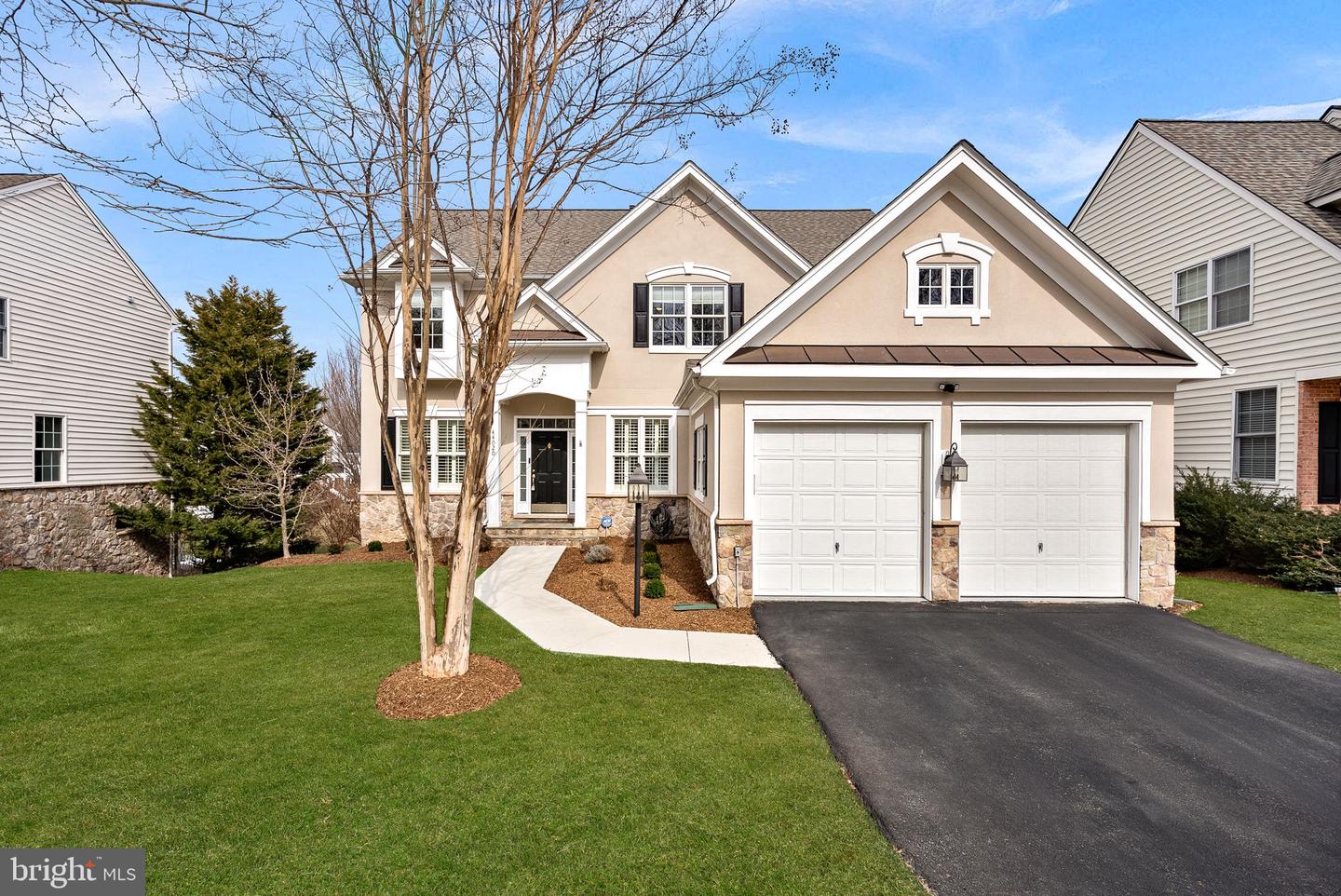 44020 Riverpoint Drive, Leesburg