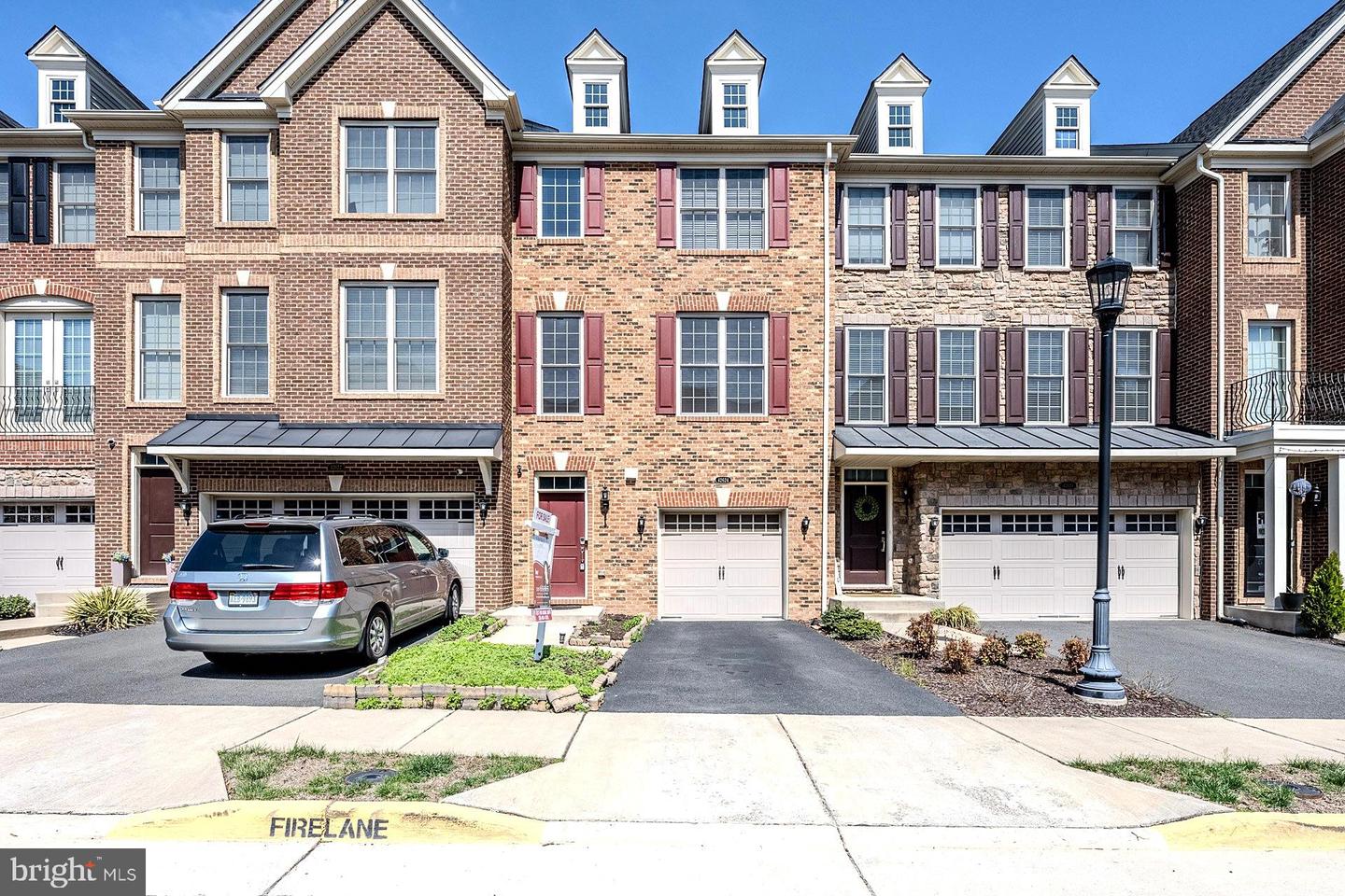 42624 Lisburn Chase Terrace, Chantilly