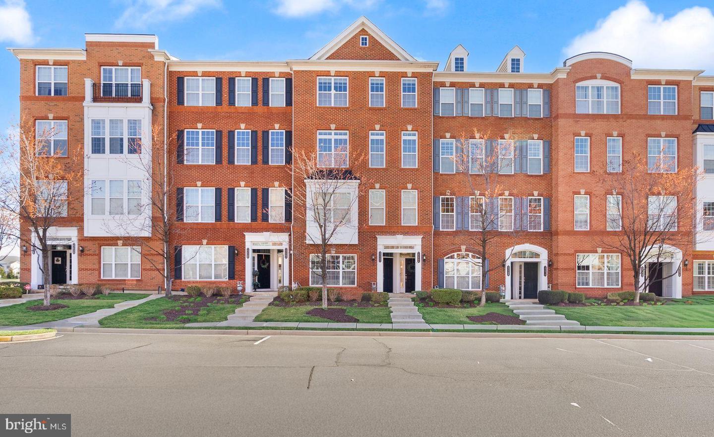 23466 Belvoir Woods Terrace, Ashburn