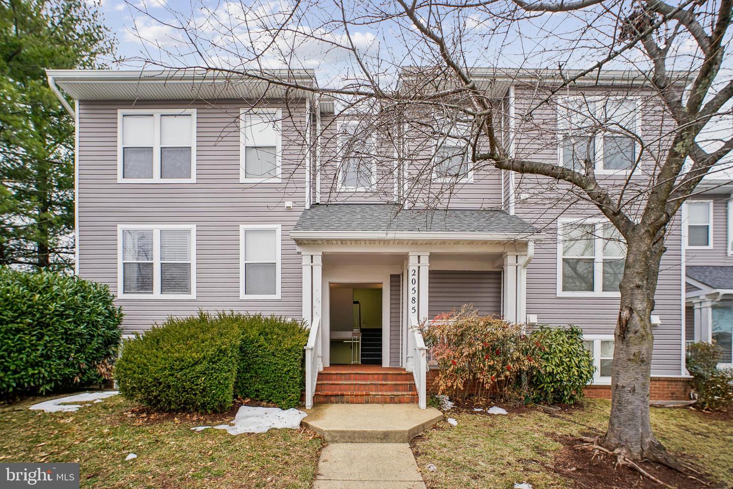 20585 Snowshoe Square #201, Ashburn