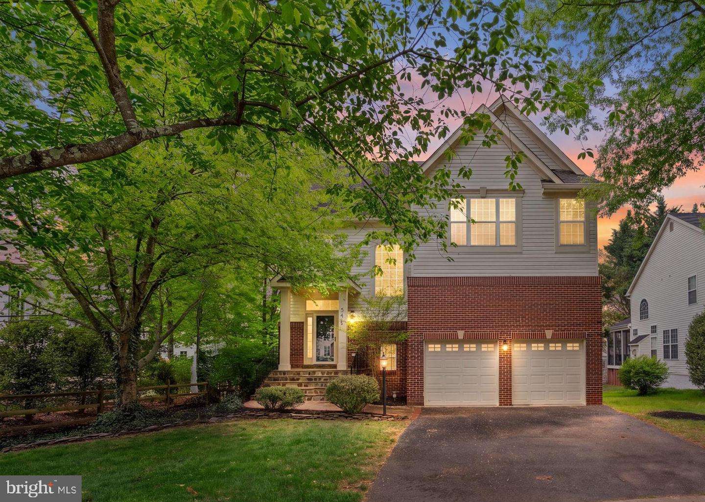 47569 Saulty Drive, Sterling