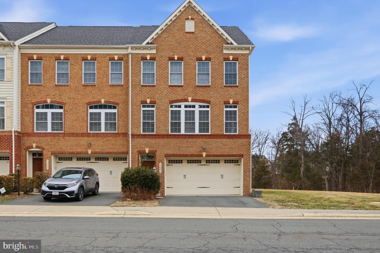 42634 Offenham Terrace, Chantilly