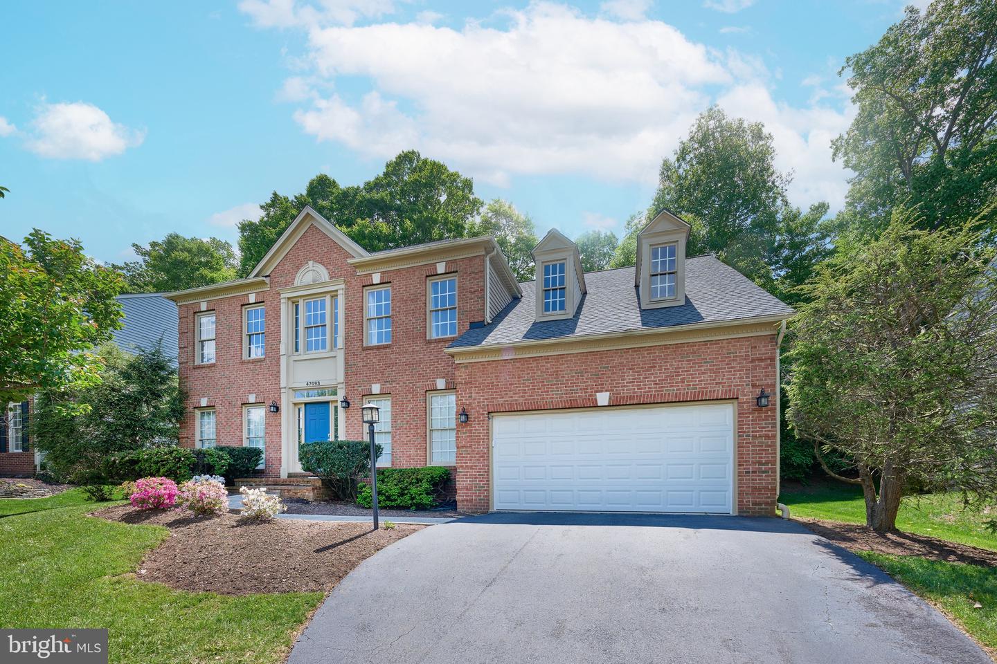47093 Kentwell Place, Sterling