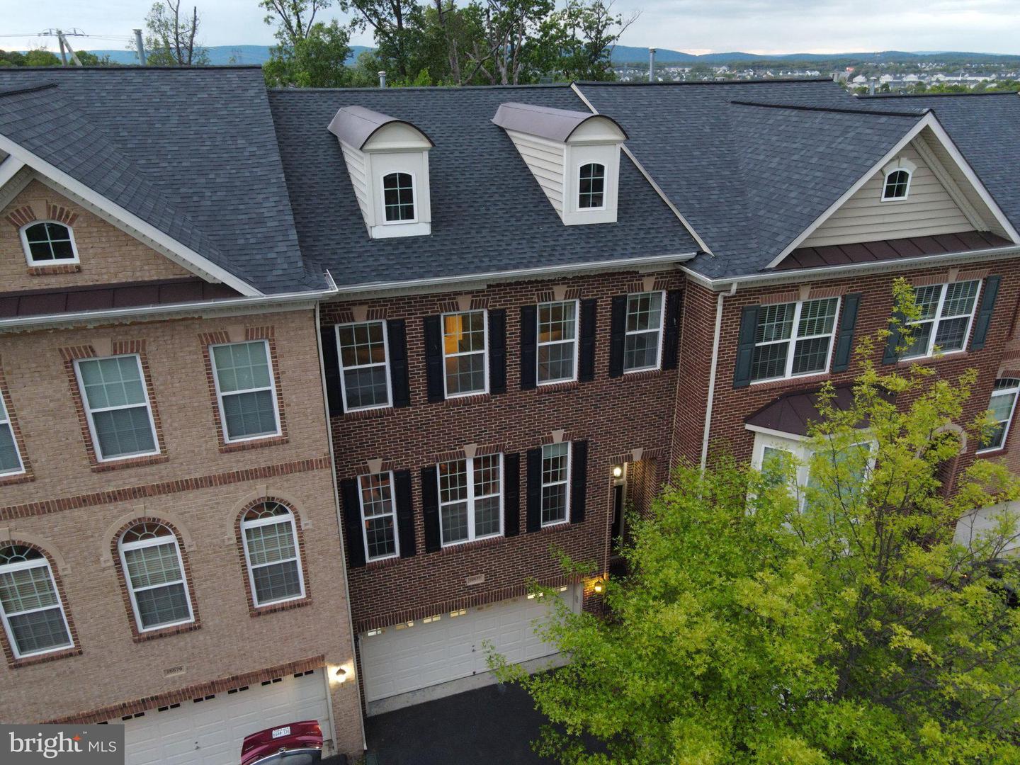 25577 Soft Mist Terrace, Aldie