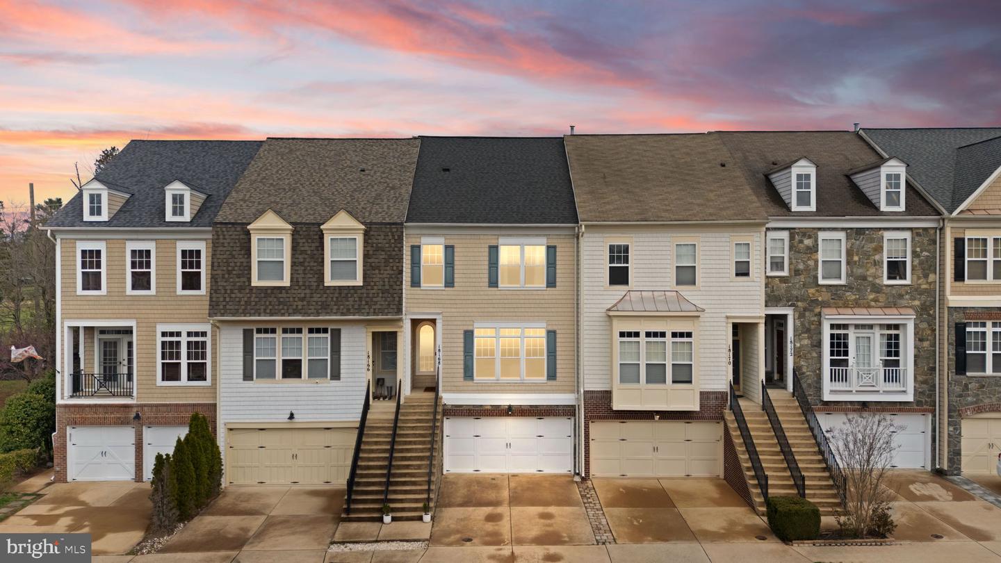 18168 Mill House Square, Leesburg