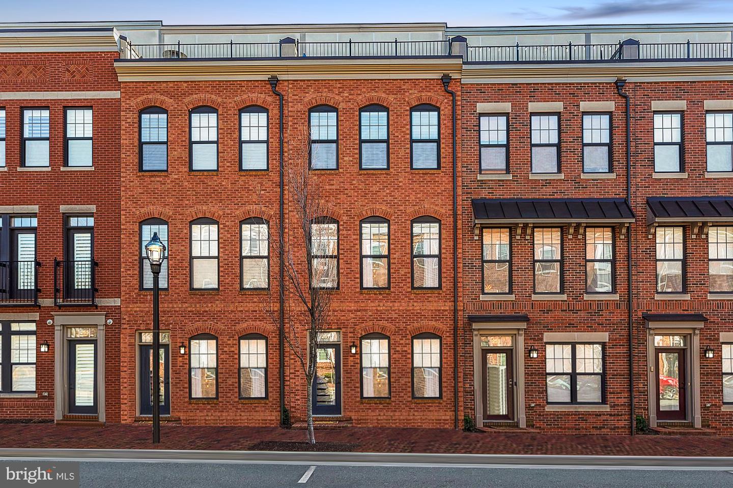 261 Crescent Station Terrace SE, Leesburg