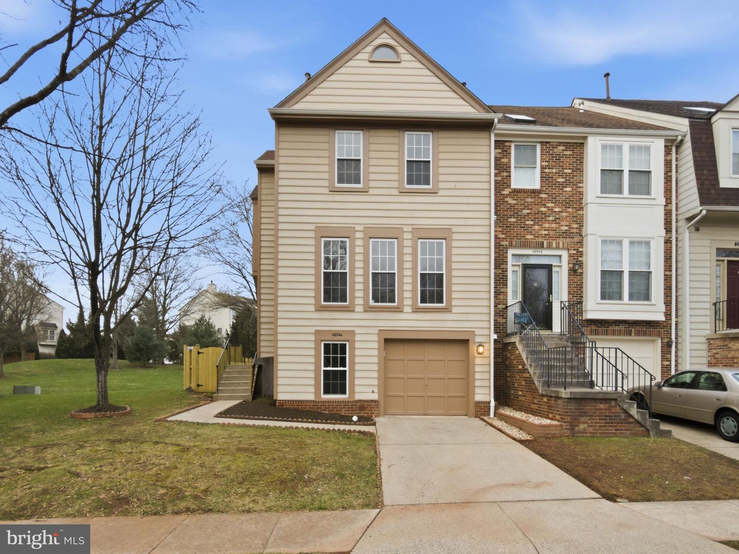 46944 Trumpet Circle, Sterling
