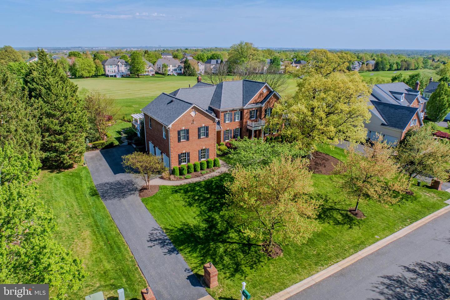19746 Willowdale Place, Ashburn