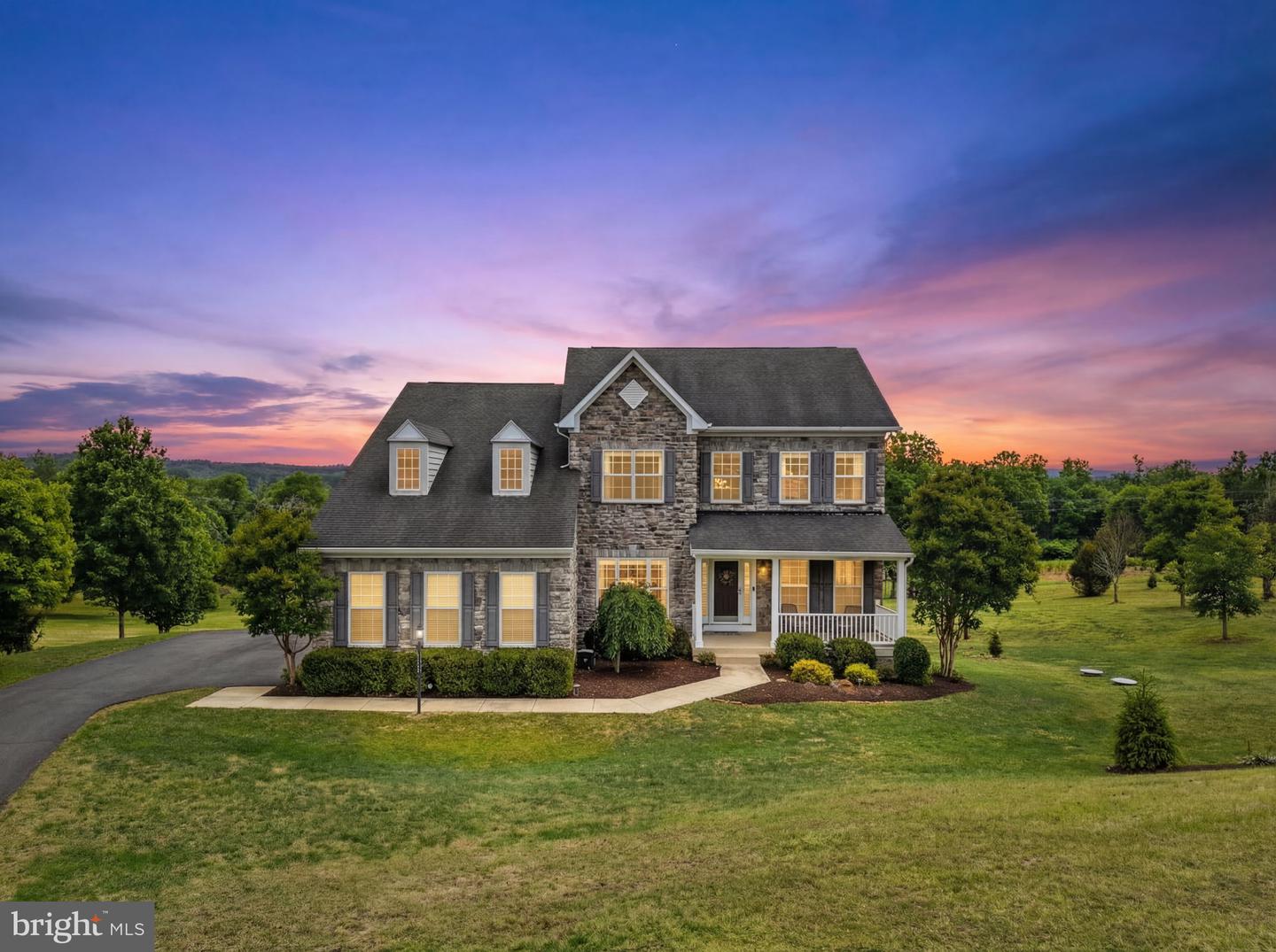 13200 Waterford View Court, Lovettsville