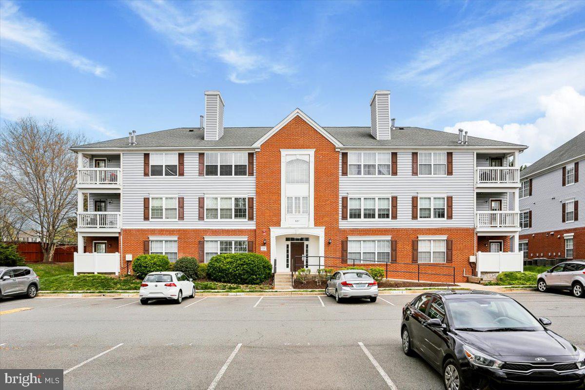 631 Constellation Square SE #d, Leesburg