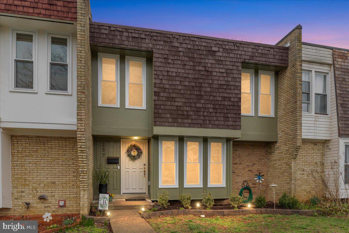 237 Roanoke Drive SE, Leesburg
