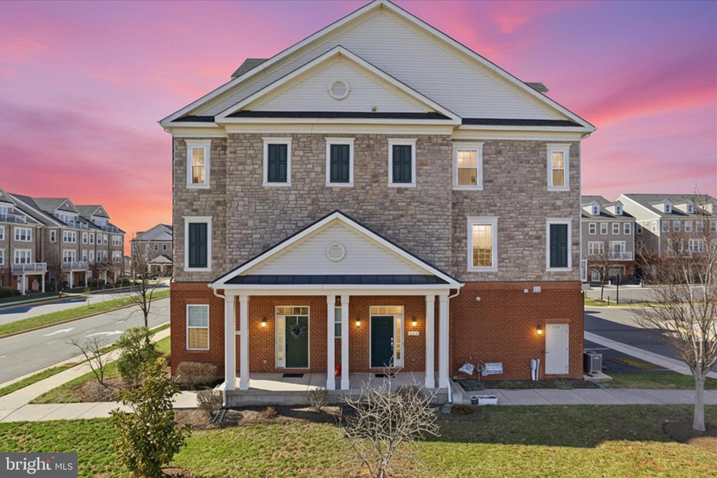 21179 Ashburn Heights Dr