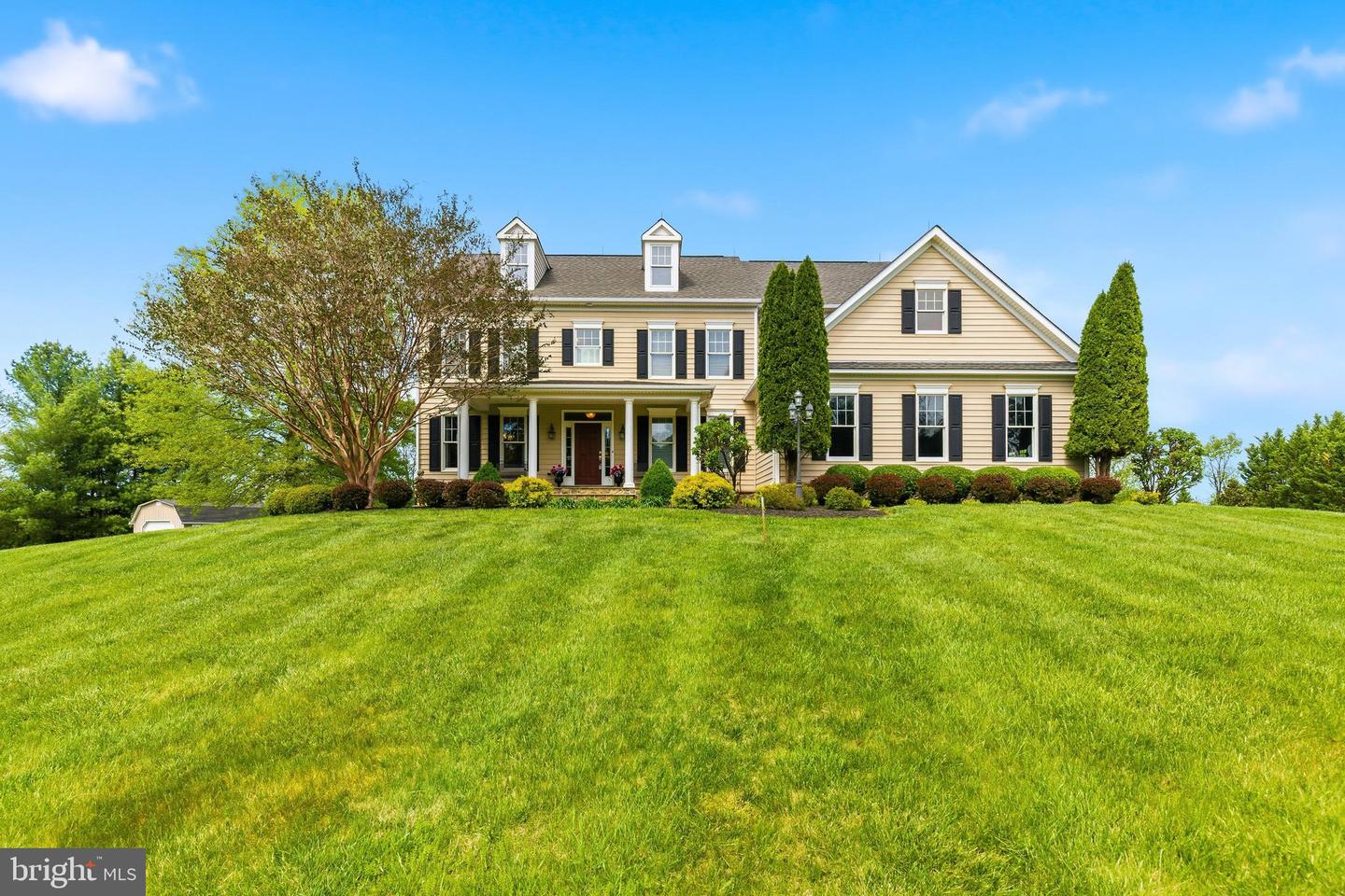 16527 Hampton Road, Hamilton