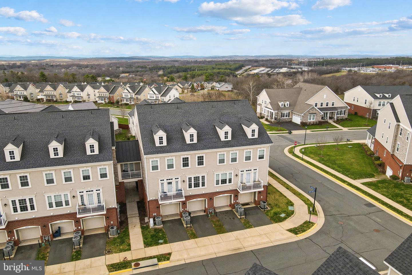 42553 Sunset Ridge Square, Ashburn