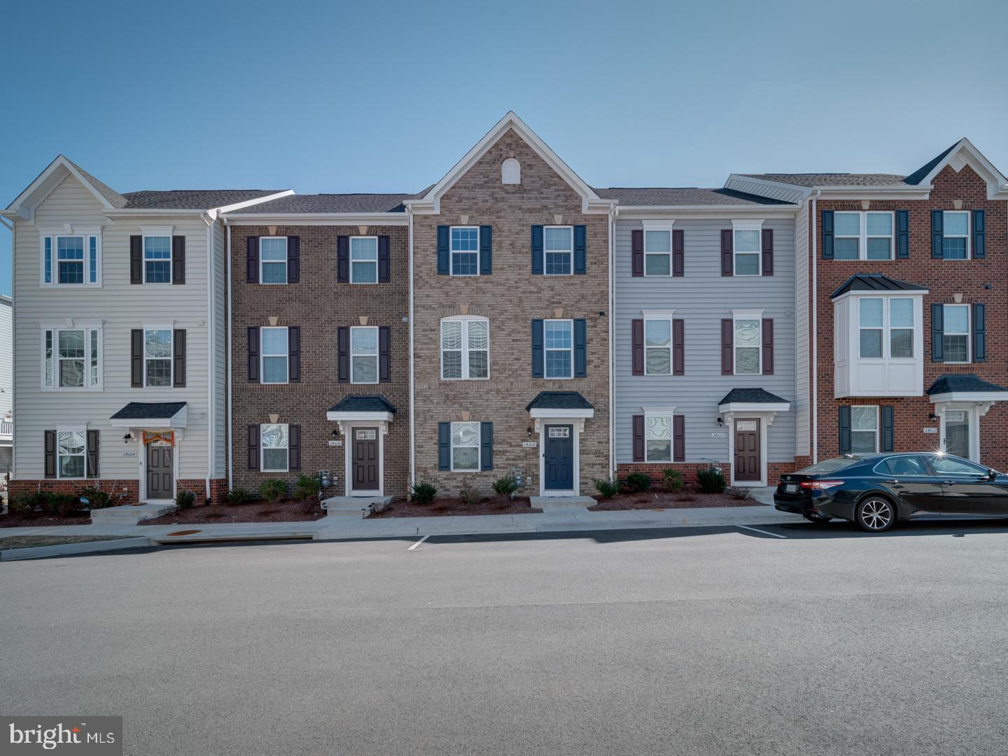 24608 Cervelo Terrace, Sterling