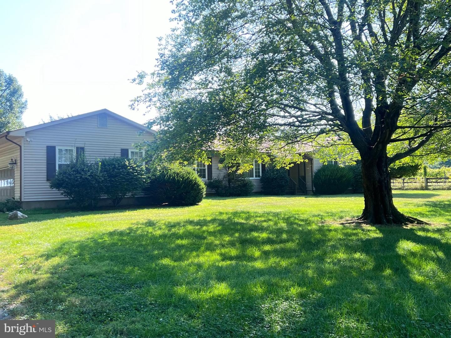 16120 Mountain Ridge Lane, Hillsboro