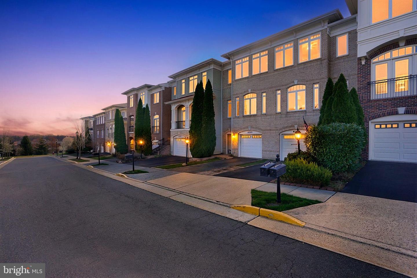 43569 Wild Indigo Terrace