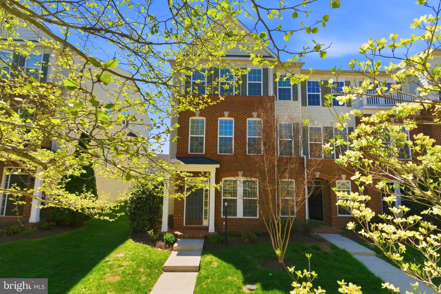 43676 Chicacoan Creek Square, Leesburg