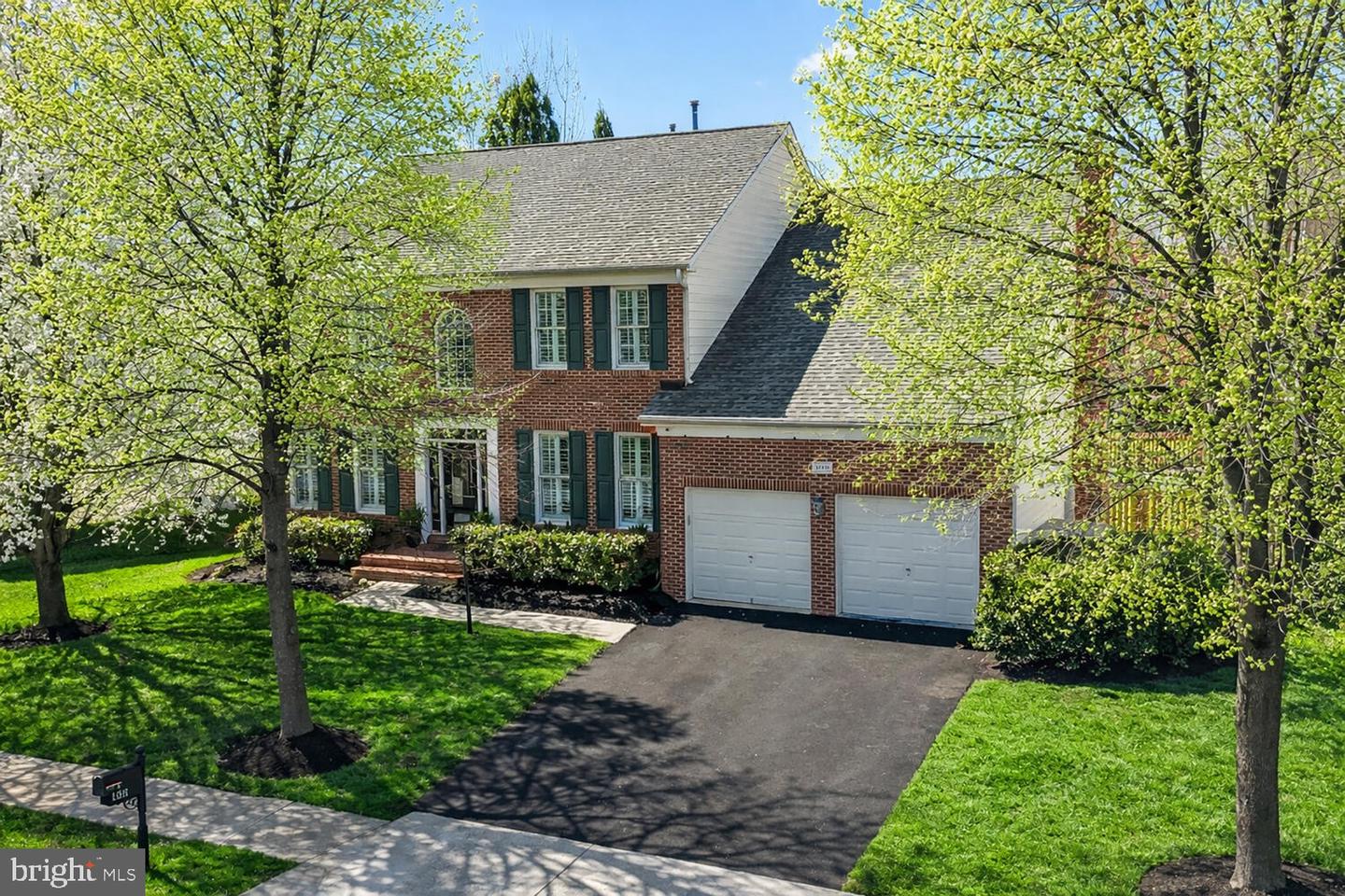 22817 Portico Place, Brambleton
