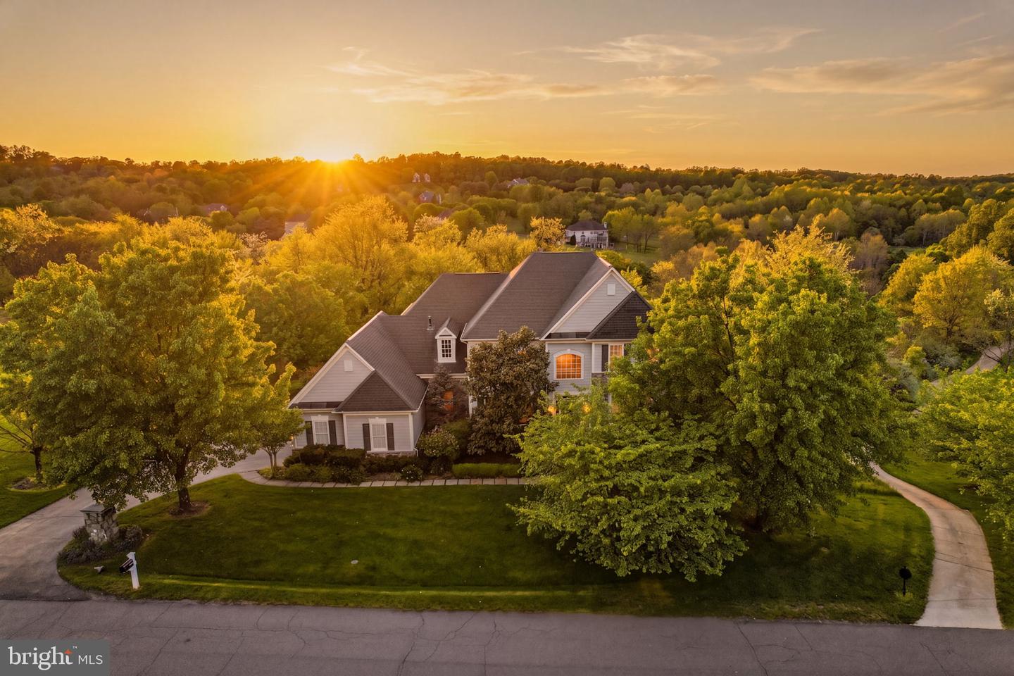 17111 Needles Court, Leesburg