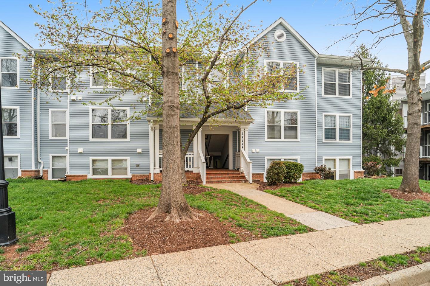 44118 Natalie Terrace #302