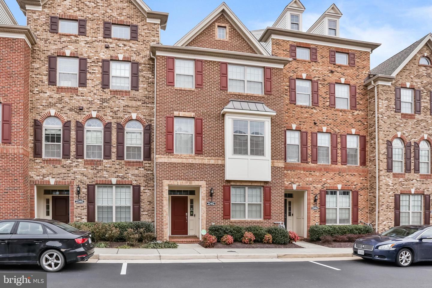 22462 Cambridgeport Square