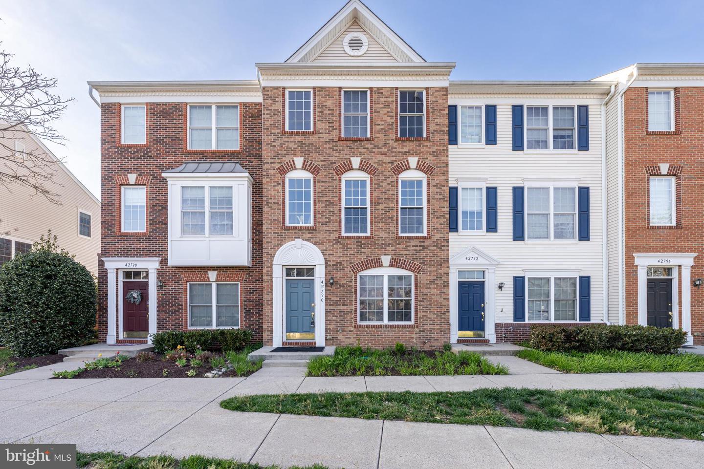 42790 Nations Street, Chantilly