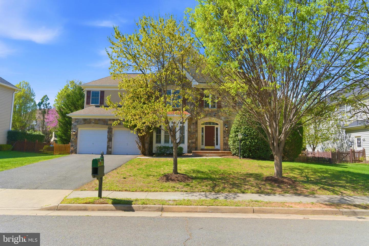 903 Tinsman Drive NE, Leesburg