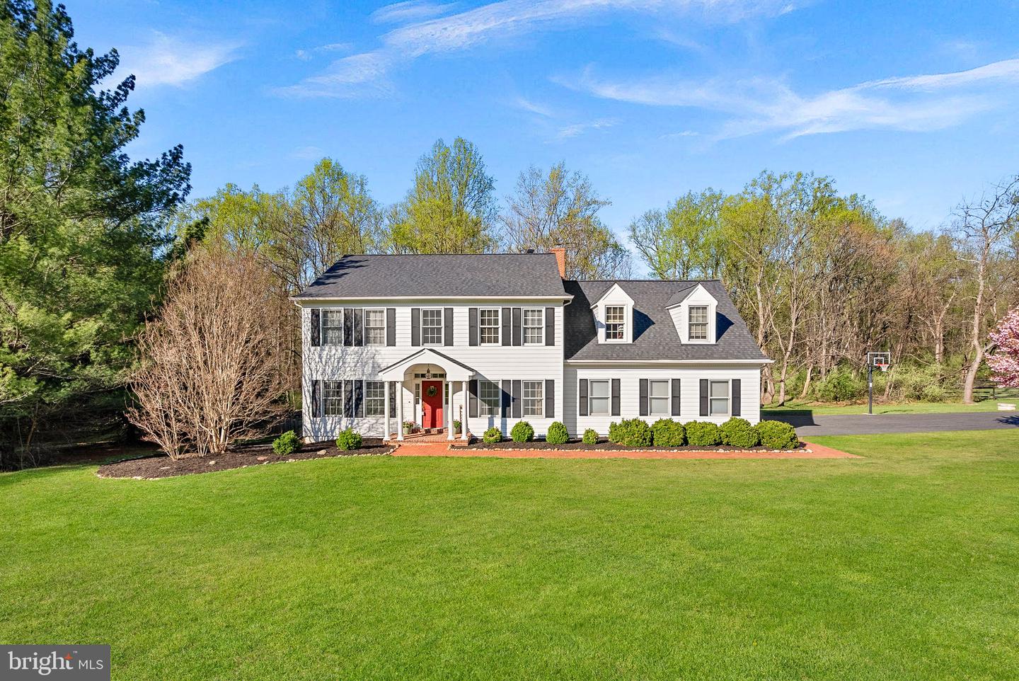 43464 Evans Pond Road, Leesburg