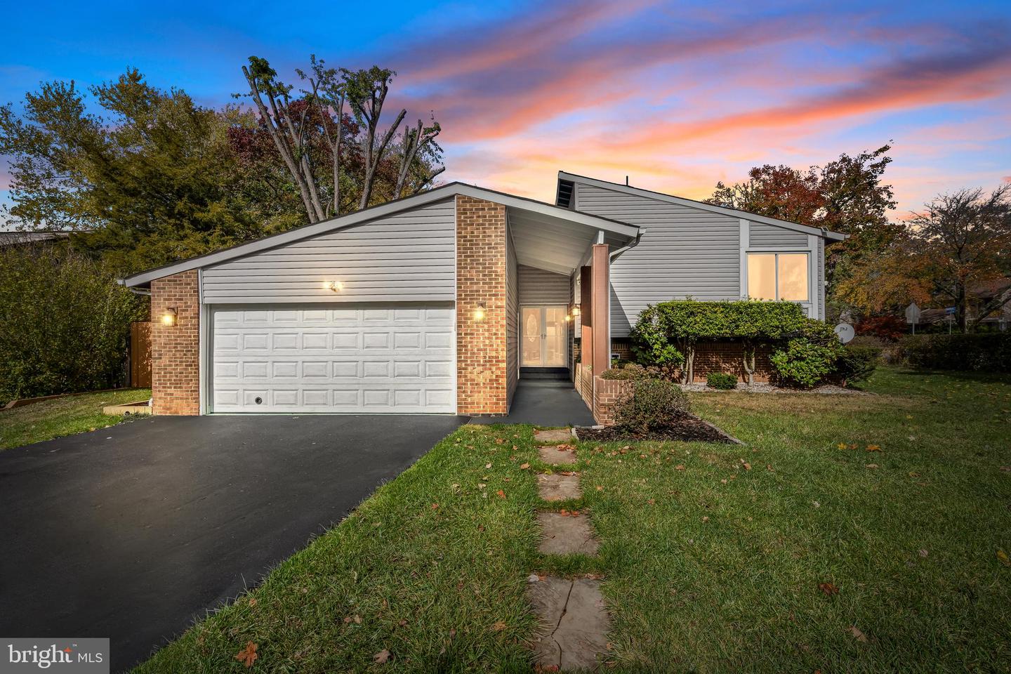 101 Hopeland Lane, Sterling
