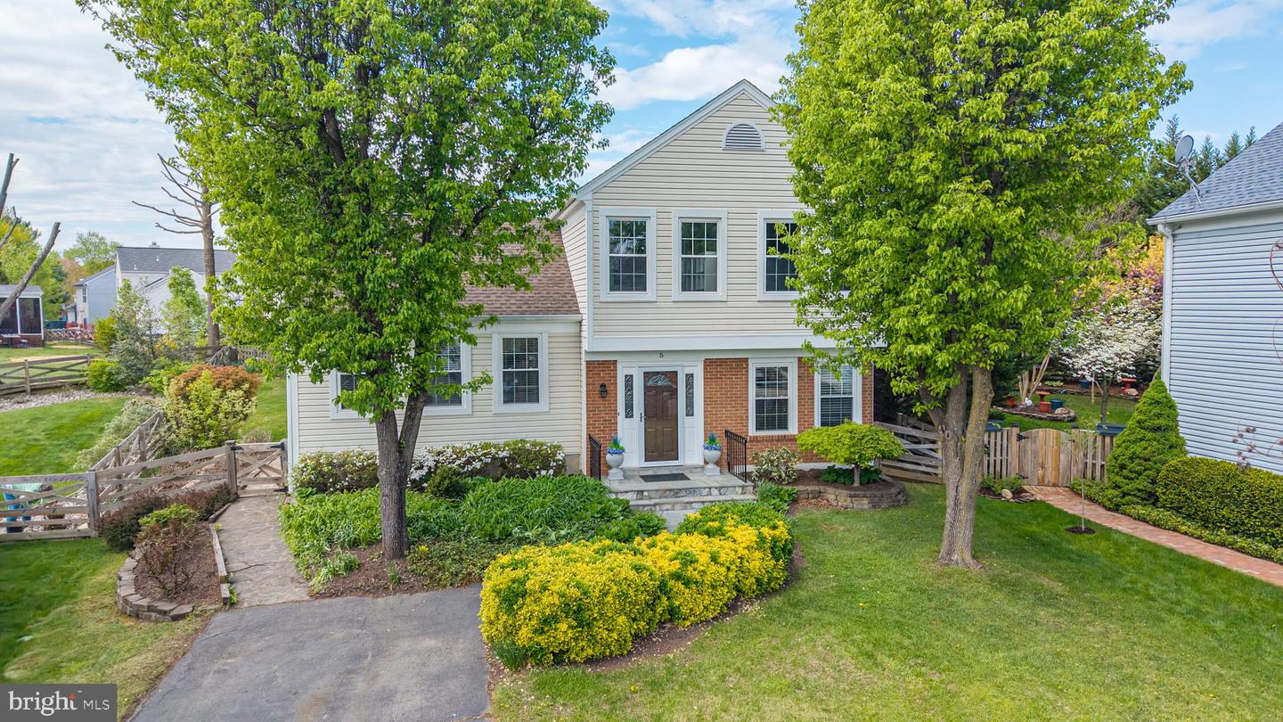 5 Dudley Court, Sterling