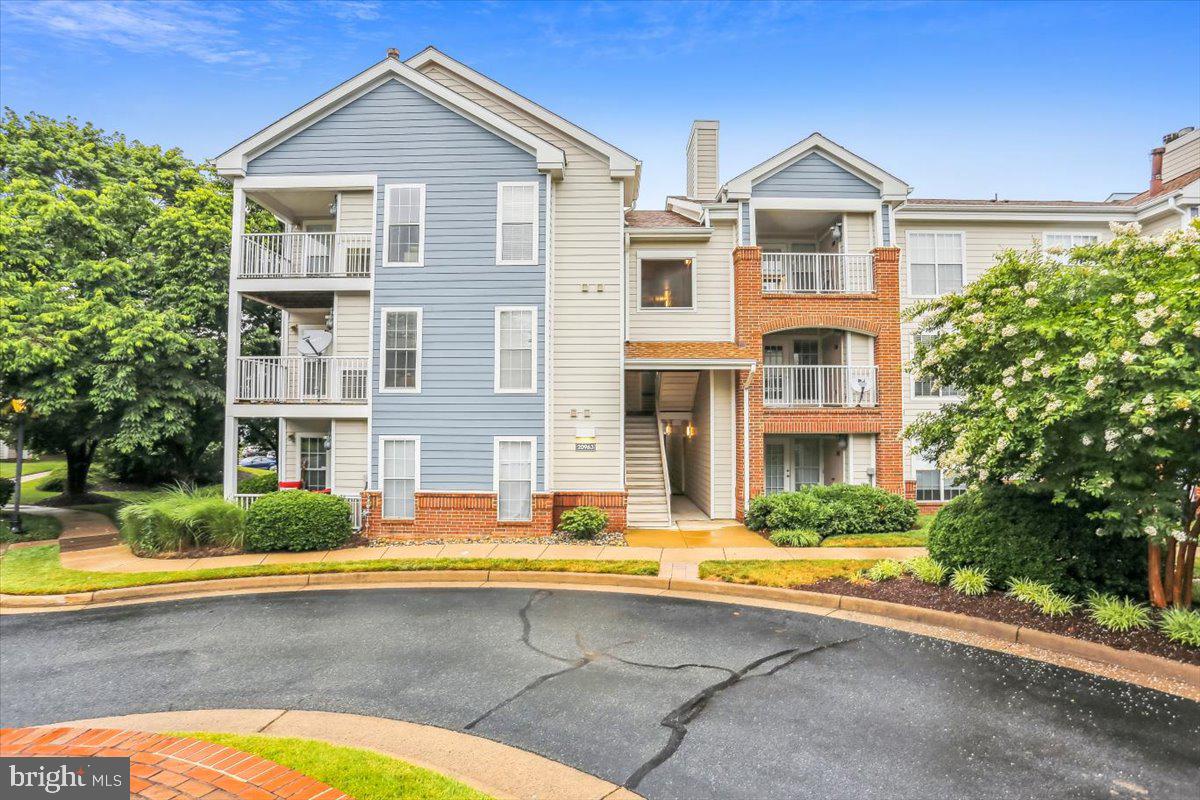 20963 Timber Ridge Terrace #304, Ashburn