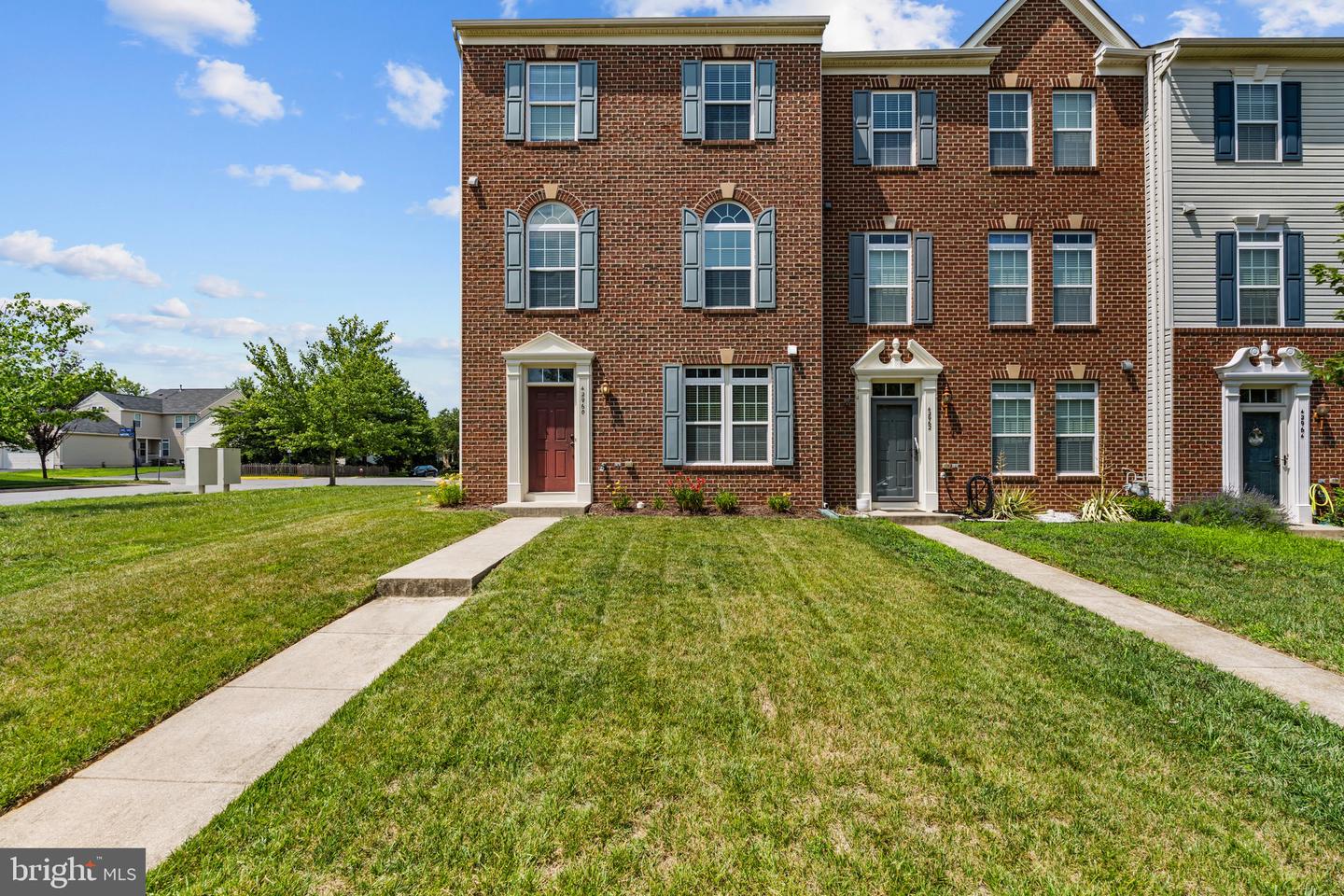 42960 Spyder Place