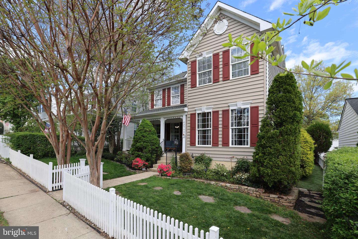 42900 Kirkland Street, Ashburn