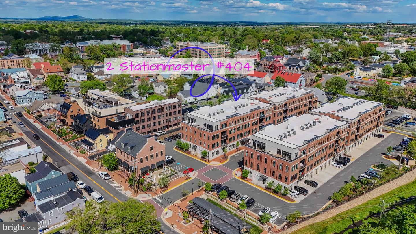 2 Stationmaster Street SE #404, Leesburg