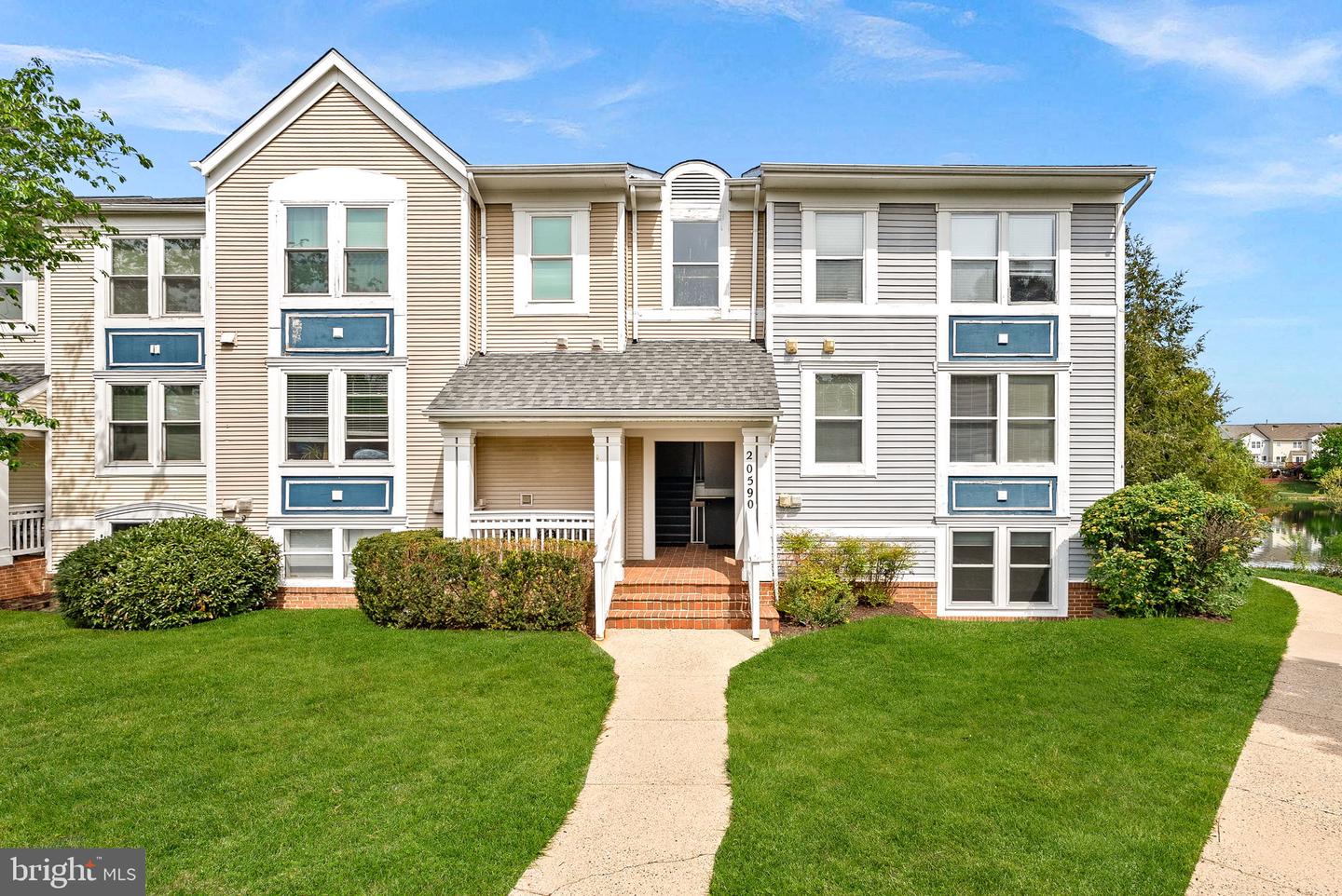 20590 Cornstalk Terrace #102, Ashburn