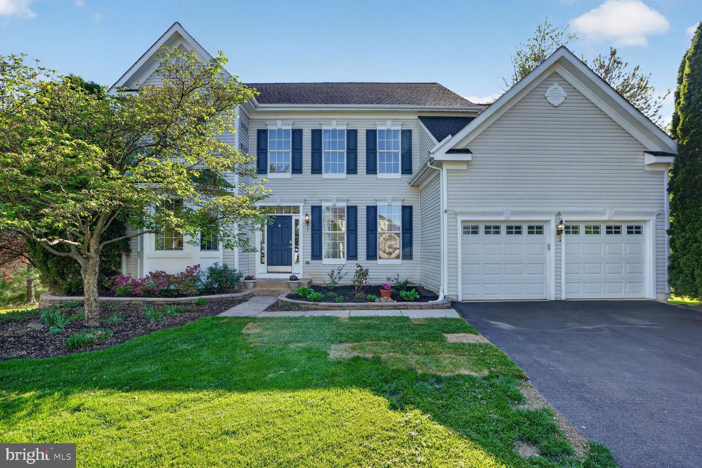 17565 Brookville Court, Round Hill