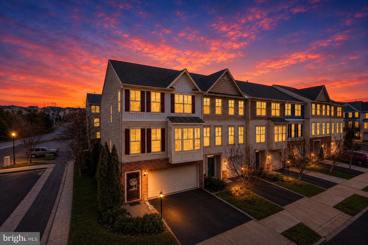 22166 Napier Terrace, Broadlands
