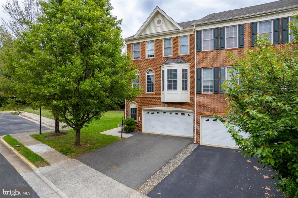 210 Elder Terrace, Purcellville