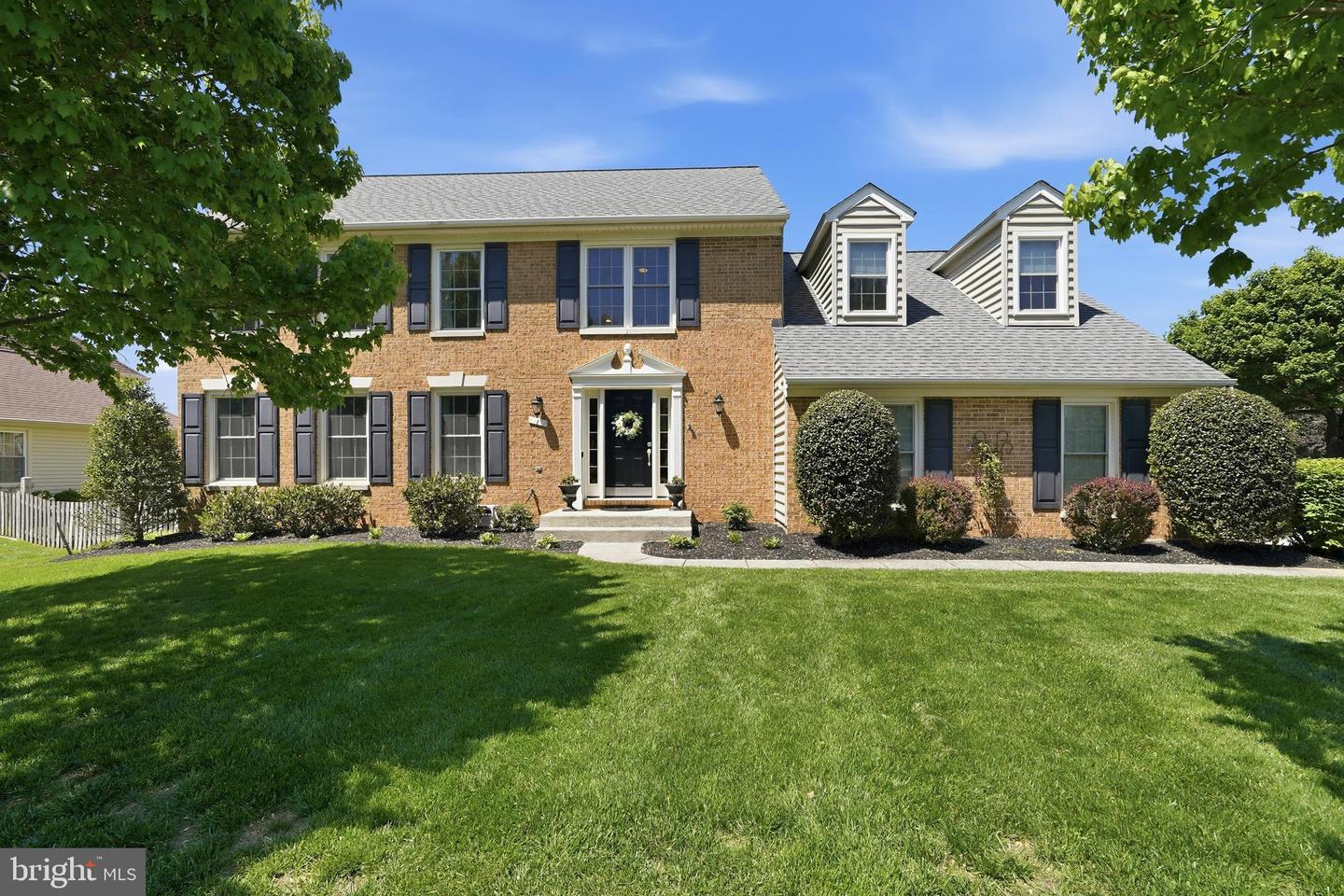 1 Griswold, Sterling
